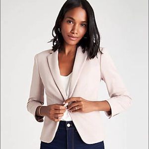 NWOT Newbury Blazer In Piped Herringbone In Modern Taupe